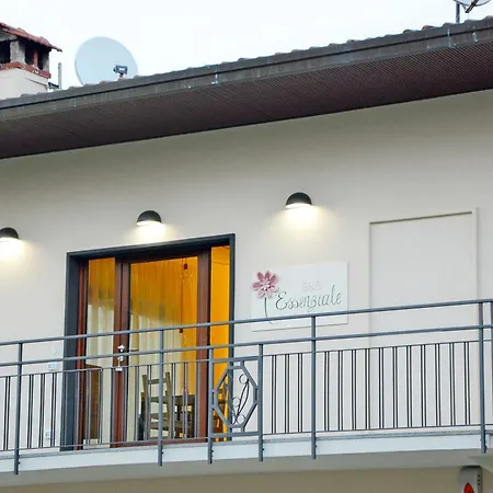 Bed & Breakfast L'essenziale *